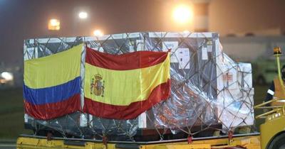 Lotes de AstraZeneca y Coronavac arribaron al país