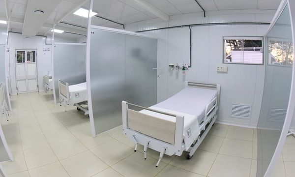 Central redujo casos positivos y ocupación de camas