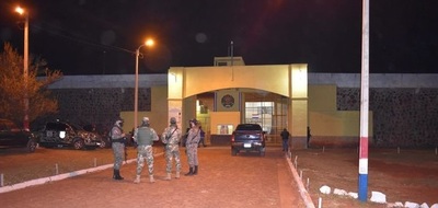 Le pagaron 50 mil dólares para que ayude a presos a escapar de cárcel de PJC