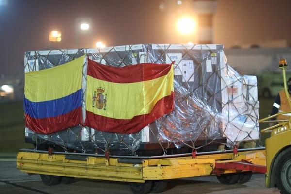 Arribaron al país dosis de Astrazeneca y Coronavac donadas por España y Colombia – Prensa 5