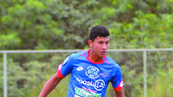 El licenciado en deporte que busca otra chance