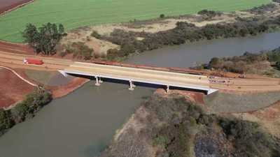 Habilitan estratégico puente sobre el río Monday