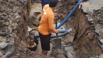 Rotura en caño de Essap afecta al servicio en barrios de Asunción, Mariano y Luque | Noticias Paraguay
