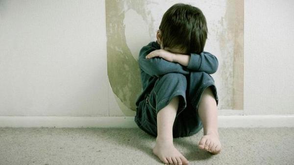 Mujer es imputada por maltratar a su hijo de 4 años – Prensa 5