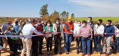 Inauguran oficialmente puente entre Minga Guazú y Los Cedrales - ABC en el Este - ABC Color
