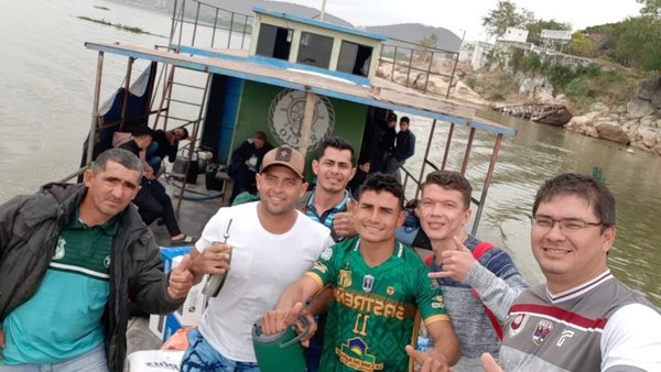 Crónica / [VÍDEO] Peloteros del Sport Sastreño son recibidos como héroes en su valle