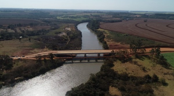 Alto Paraná: Inauguran puente sobre el río Monday