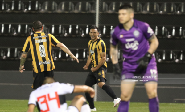 Diario HOY | Guaraní gana a Olimpia, que sigue errabundo en el campeonato