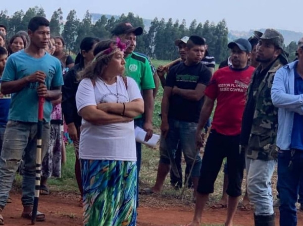 Indígenas invaden tierras instigados por senadores y avalados por una jueza