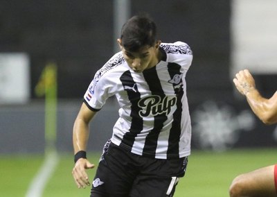 Crónica / “Entrá a la cancha y divertite”