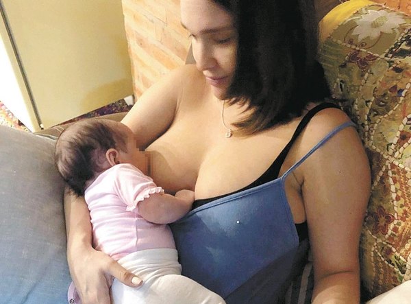 Crónica / Las famosas contaron sus experiencias amamantando