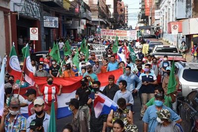 CAMPESINOS, INDÍGENAS Y EDUCADORES SE MOVILIZAN DESDE LA PRÓXIMA SEMANA
