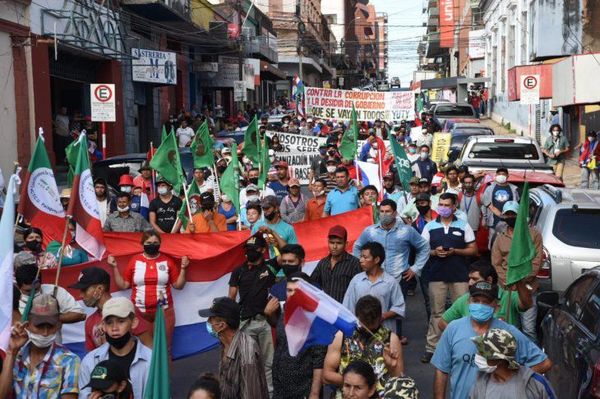 CAMPESINOS, INDÍGENAS Y EDUCADORES SE MOVILIZAN DESDE LA PRÓXIMA SEMANA
