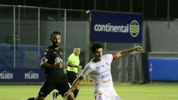Nacional y Libertad van por su primer triunfo