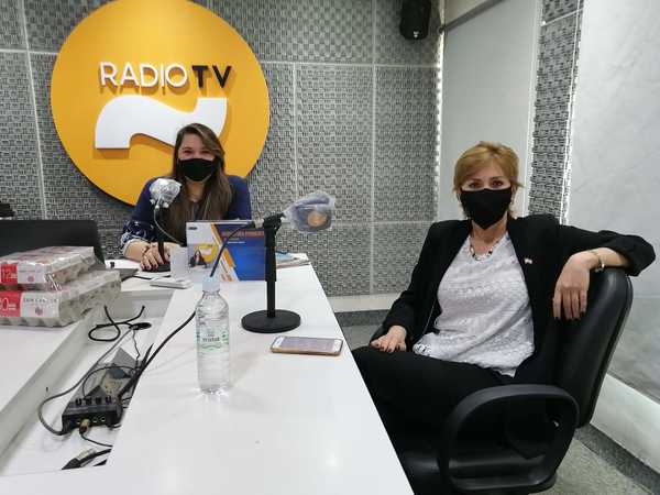 “Ser mujer dentro de la política es muy difícil”, afirma exministra | Ñanduti
