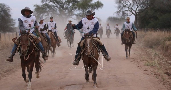 La Nación / Sofía elogia destreza de participantes