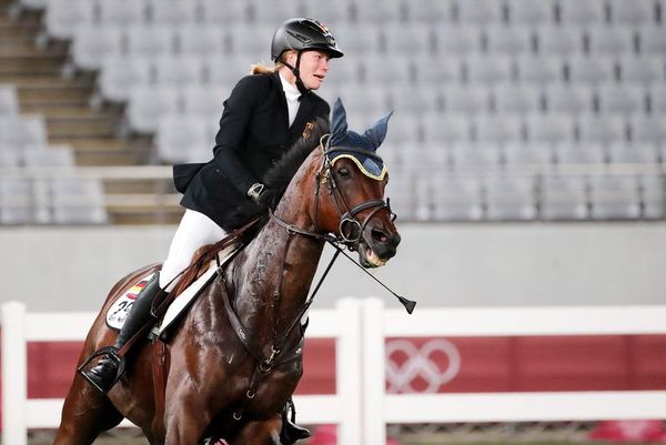 Tarjeta negra para entrenadora que pegó a un caballo en Tokio 2020 - Polideportivo - ABC Color