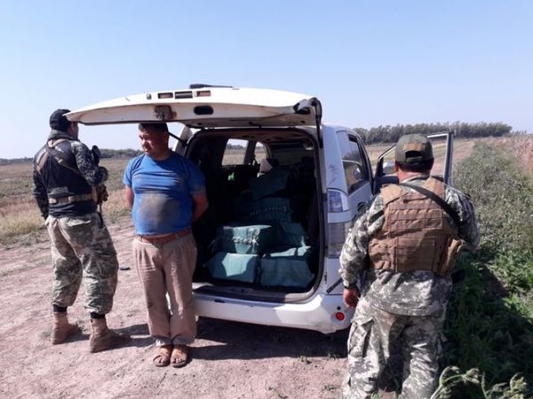 Senad incauta cargamento de cocaína en una pista clandestina de San Cosme Damián