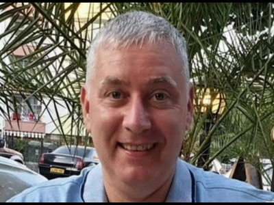 MUERE POR COVID-19 UNO DE LOS MAYORES ANTIVACUNAS DE INGLATERRA