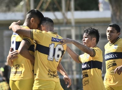 Un empate y un triunfo en jornada sabatina - APF
