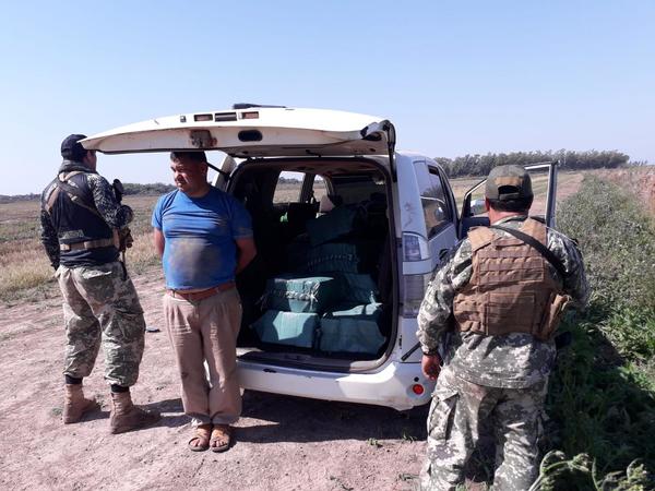 Senad incautó importante carga de cocaína en una pista clandestina en Itapúa