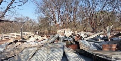 Así quedó el retiro del intendente de San Alfredo tras nuevo ataque