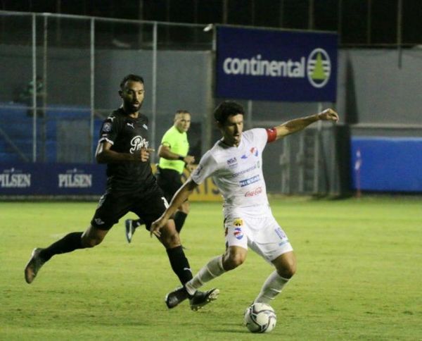 Nacional y Libertad van por su primer triunfo
