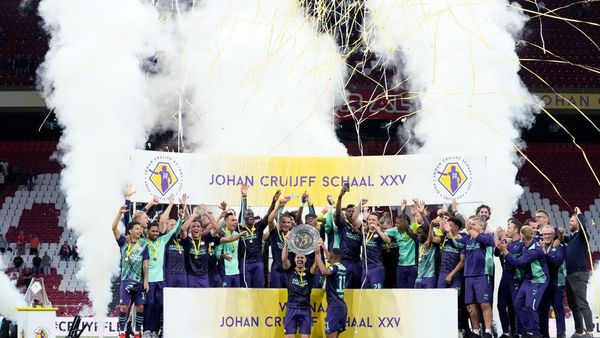 El PSV Eindhoven destrona al Ajax