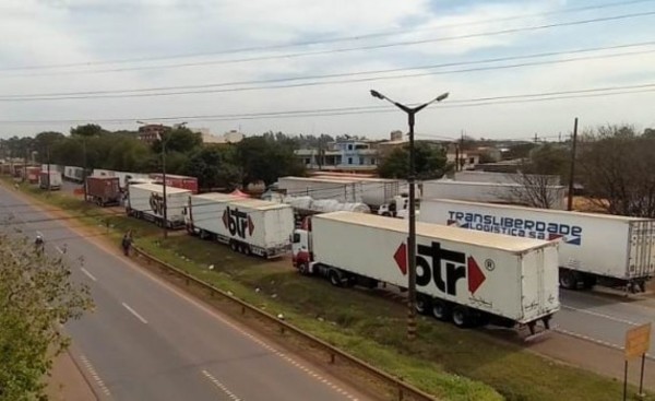 Fiscal solicita garantizar el libre tránsito sobre la Ruta PY02