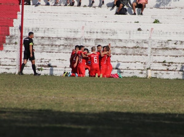 Primera C: arrancó la fecha 18 - APF