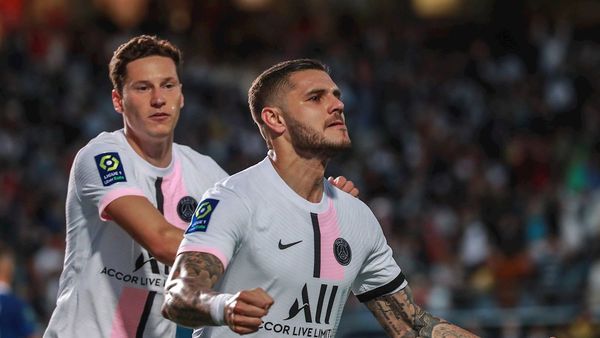 Achraf e Icardi reconducen en dos minutos el debut del PSG