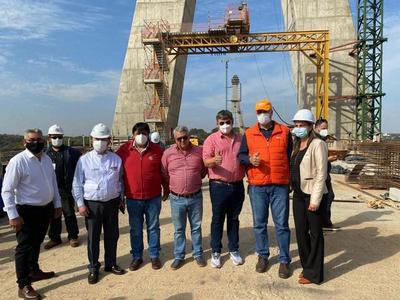 Franco tendrá gran impulso con el funcionamiento del segundo puente y sus proyectos, asegura Tiki González
