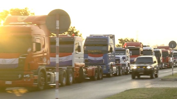 Gobierno y camioneros no llegan a acuerdo | Noticias Paraguay