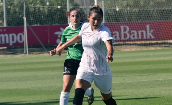 Diario HOY | Jessica Martínez marca un gol en amistoso con Sevilla