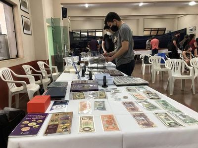 Exitosa 1ª Expo Numismática en el Este - ABC en el Este - ABC Color