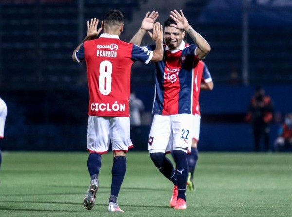 Triunfo azulgrana en la noche de sábado - APF