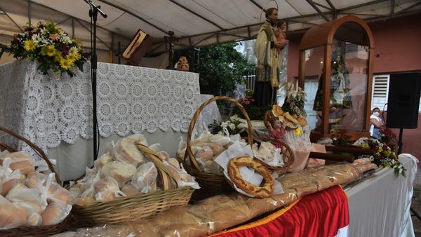 Solidaria devoción en honor a San Cayetano