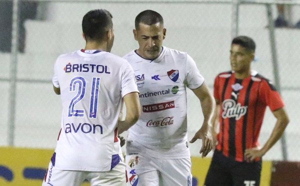 Crónica / A Nacional le bastó un Zaracho y la “chiripa”