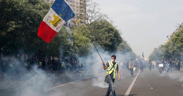 La Nación / Siguen protestas contra medidas