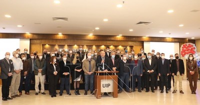 La Nación / Unos 30 millones de dólares es la pérdida diaria, alegan sectores