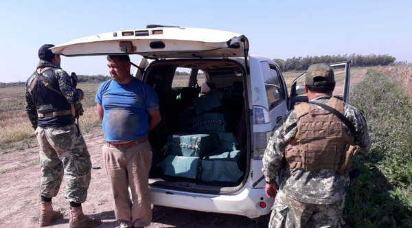 Incautan importante carga de cocaína en una pista clandestina en Itapúa - Noticiero Paraguay