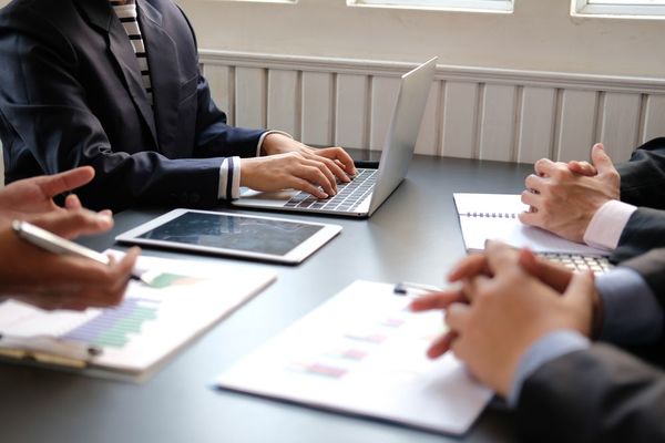 Efecto Crowding Out: ¿Cómo incide el gasto público en la inversión privada? - MarketData