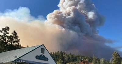 Tres heridos y tres desaparecidos tras incendio en California