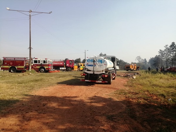 Reportan incendio en cercanías del Rubén Dumot