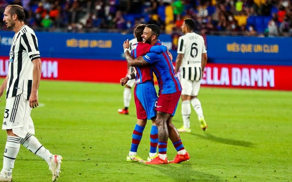 Barcelona arranca la era post Messi ganando el trofeo Joan Gamper