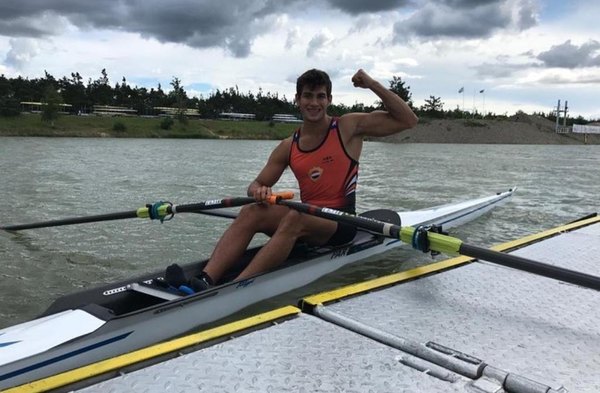 Crónica / JAVIER INSFRÁN Y UNA CAMPAÑA EXTRAORDINARIA EN EL MUNDIAL DE REMO SUB 23
