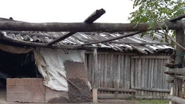 Familia indigente de San Carlos recibe ayuda de vecinos