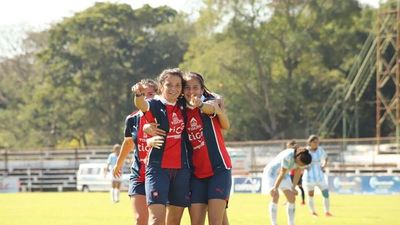 Cerro y Limpeño cierran en damas