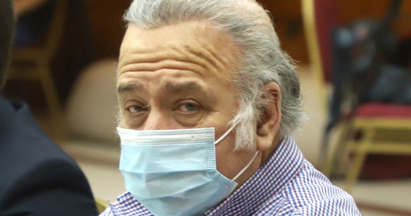 La Nación / Pedirán absolución de culpa de Rubén González Chaves
