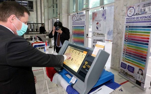 Municipales: pugnas serán entre 261 candidatos a intendente y 2.787 a la concejalía
